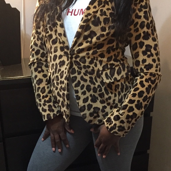Women’s Leopard print blazer size 10 - Picture 7 of 8